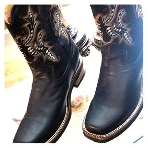 Mexican boots